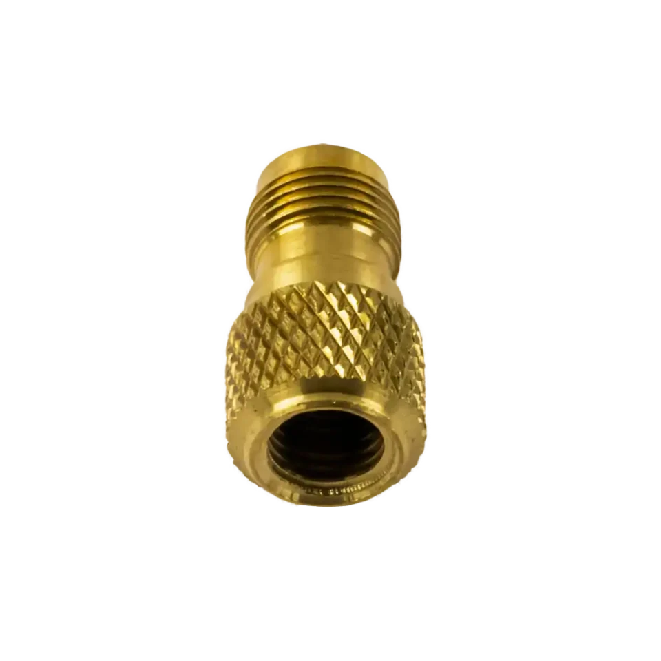 AD68 3/8" SAE to 1/2" ACME port adapter for vacuum pumps. Converts 1/2" ports to 3/8" with rubber seal and serrated barrel for easy tightening.